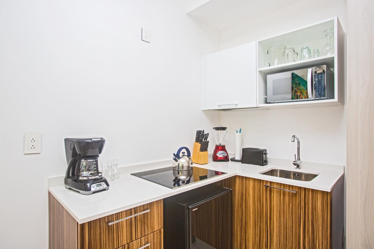 Klr The City Condos Плая-дель-Кармен Экстерьер фото